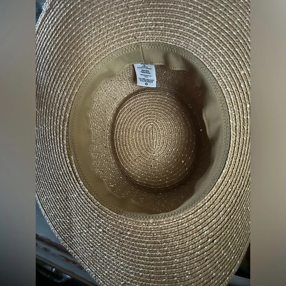 Summer hat - Picture 3 of 4